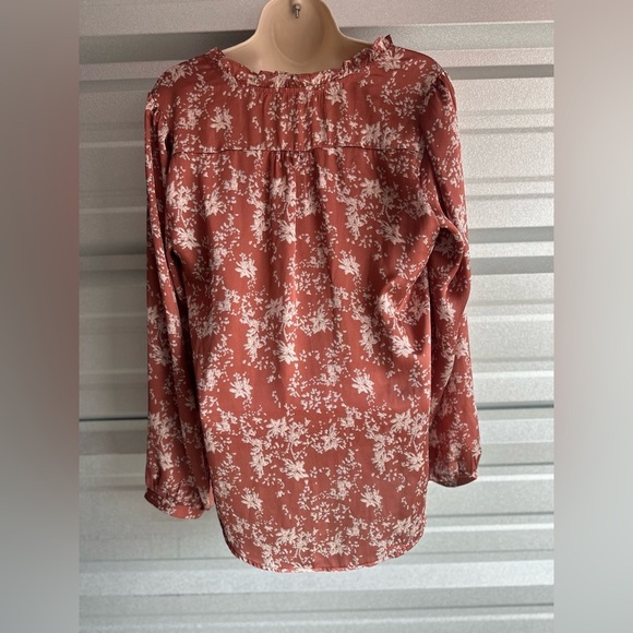 Women's LUSH Floral Print Cream Orange Blouse Size Small - Picture 9 of 10
